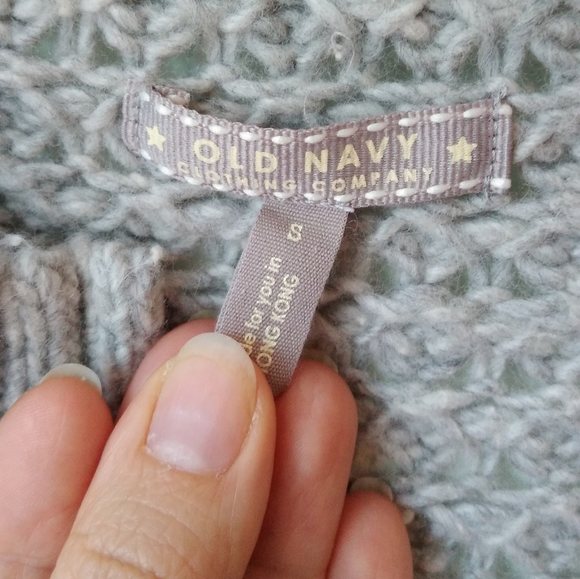 Old Navy Wool Knit Sweater Size S - Picture 3 of 4
